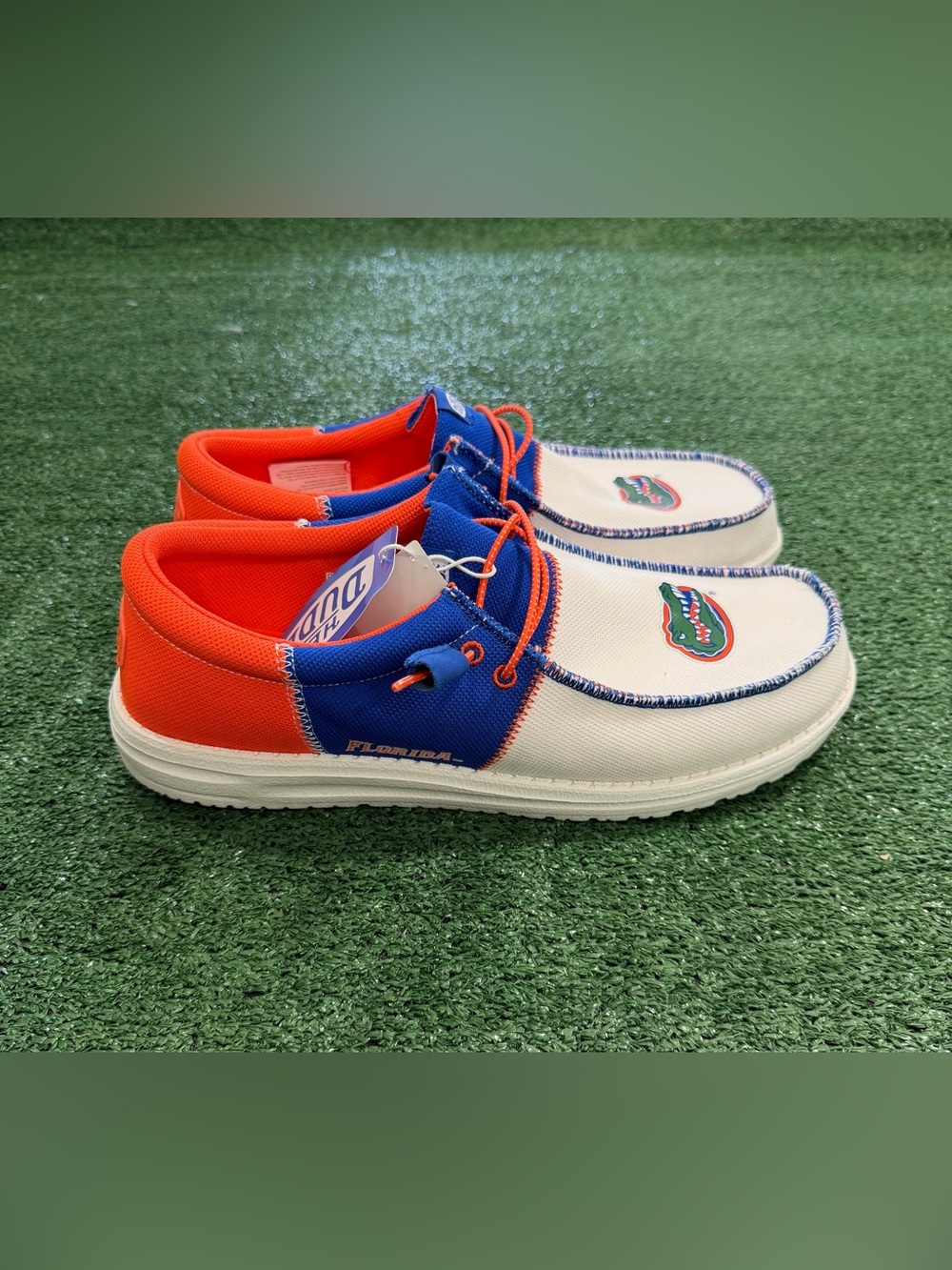 NEW Men’s Hey Dude UF Univ Florida GATORS blue orange 13 Wally shoe